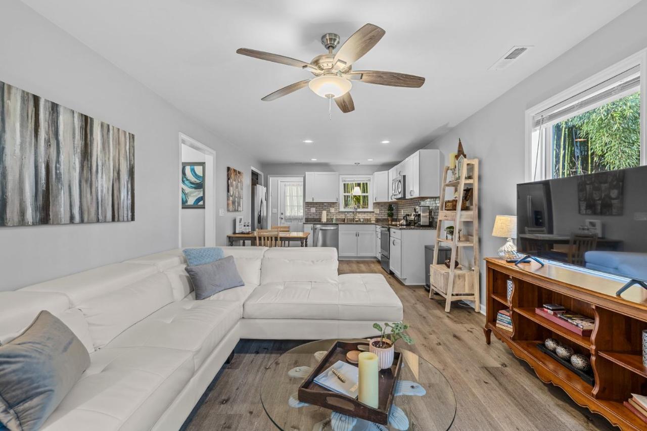 The Bamboo Bungalow Hendersonville Exterior photo